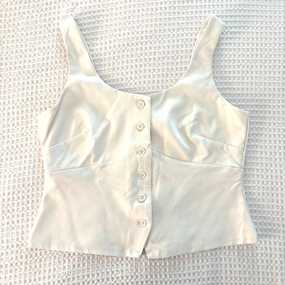 A New Day Button Down Front Tank Vest - Picture 2 of 4